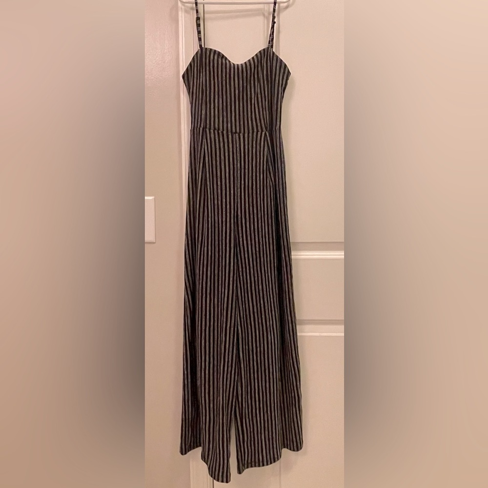 Black and off-white striped Stradivarius jumpsuit — size small